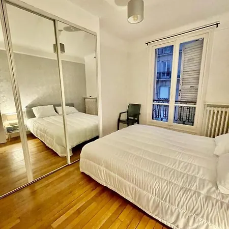 Luxe, Vue Tour Eiffel Ac 5 Ou 6 P